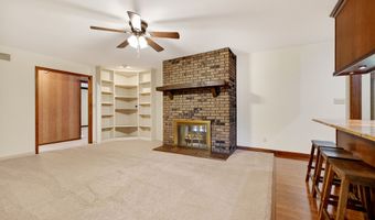 1915 Winding Ridge Ave, Indianapolis, IN 46217