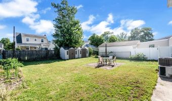 3 N Smith St N, Avenel, NJ 07001