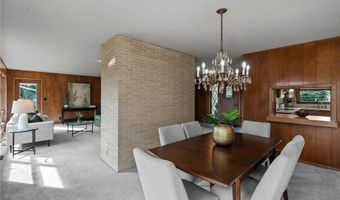 1102 Benton St, Anoka, MN 55303