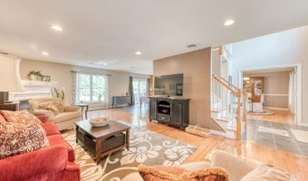 415 Chamberlain Hwy, Berlin, CT 06037