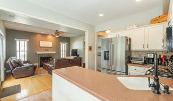 91 Nutmeg Rd, Aberdeen, NJ 07747