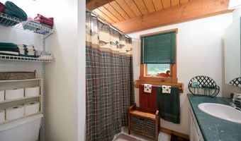 2436 Perch Pond Rd, Benson, VT 05743