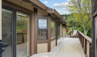 127 Mountain Meadow Rd, Santa Rosa, CA 95404