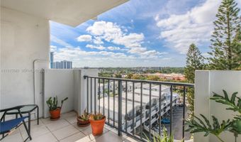 2780 NE 183rd St 901, Aventura, FL 33160