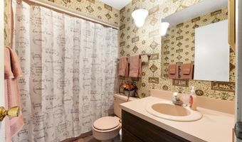405 Inglenook Pl, Angola, IN 46703
