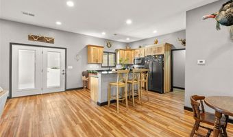 7572 Best Ln, Alhambra, IL 62001