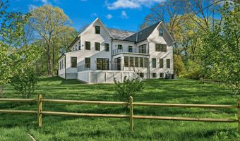 20 Marianne Rd, Darien, CT 06820