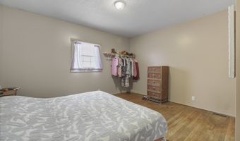 205 6th St, Beaver, WV 25813