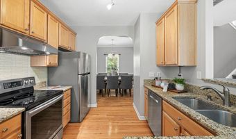 3201 Sawyers Mill Dr, Apex, NC 27539