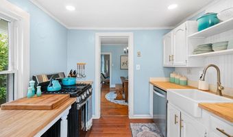 206 CHESTNUT St, Audubon, NJ 08106