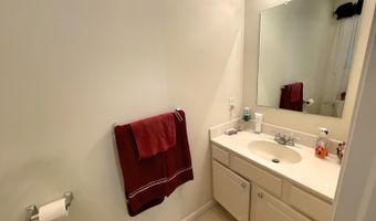 129 Birchwood Rd, Blakeslee, PA 18610