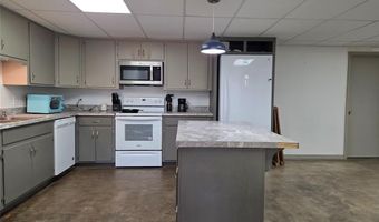 41587 Skelly Rd, Asher, OK 74826