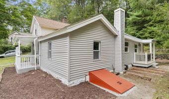 97 Padanaram Rd, Danbury, CT 06811