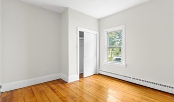 1250 Cranston St, Cranston, RI 02905