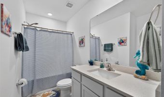 472 MANGROVE SHADE Cir, Apollo Beach, FL 33572