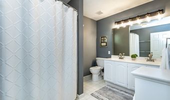 637 White Pine Dr, Adams Twp., PA 16046
