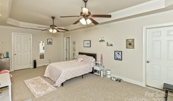 33 Stone House Rd, Arden, NC 28704