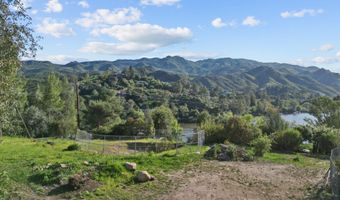 2239 Pinecrest Rd, Agoura Hills, CA 91301