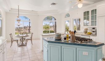 2475 Canyon Creek Rd, Escondido, CA 92025