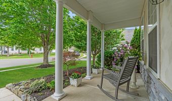 5 Minot Light Ct, Barnegat, NJ 08005
