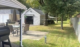 108 Franklin St, Agawam, MA 01030