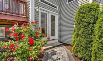 28 John Hancock Dr 28, Ashland, MA 01721