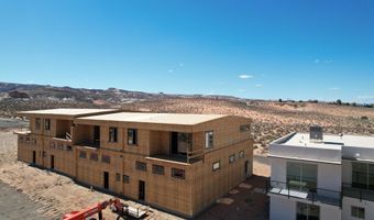 1330 E Lone Rock Vw, Big Water, UT 84741