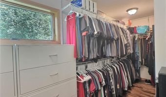 10583 116th St NW, Annandale, MN 55302