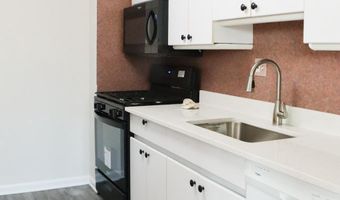 1225 MARTHA CUSTIS Dr 1417, Alexandria, VA 22302