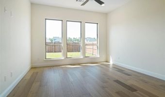 621 Hummingbird Dr, Aledo, TX 76008