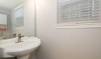 1003 Interloch Ct, Algonquin, IL 60102