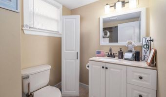 113 Chapel Pl, Amsterdam, NY 12010