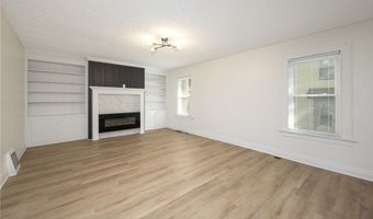 1389 Bryden Dr, Akron, OH 44313