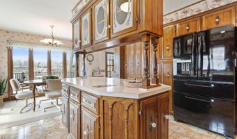 1128 Benton St, Anoka, MN 55303