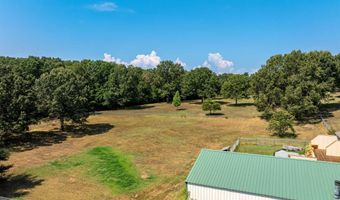 147 Pleasant Hills Rd, Batesville, AR 72501