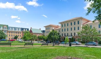 2203 RICHMOND Hwy 101, Alexandria, VA 22301