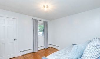 2 Amherst Rd, Andover, MA 01810