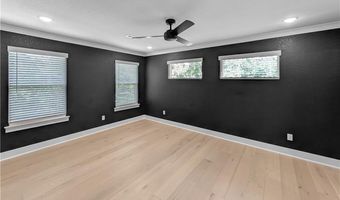 30 Benwick Ln, Bella Vista, AR 72714
