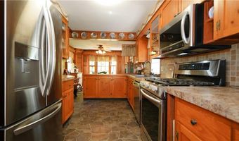 70 Westwood Park Cir, Attleboro, MA 02703