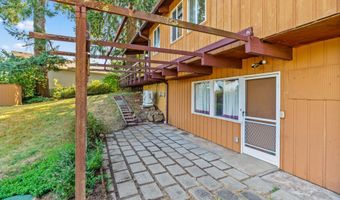 883 S 57TH St, Springfield, OR 97478