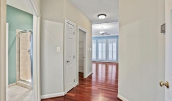 42831 FALLING LEAF Ct, Ashburn, VA 20148