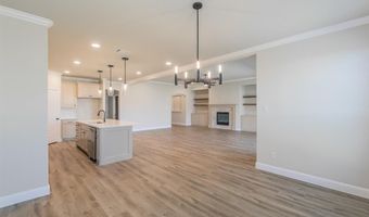 213 Navajo Trl, Alvarado, TX 76009
