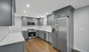 6 Hilton Ave, East Providence, RI 02915