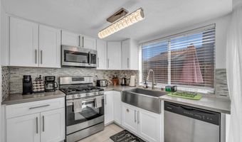 1453 Santa Anita Dr B, Las Vegas, NV 89119