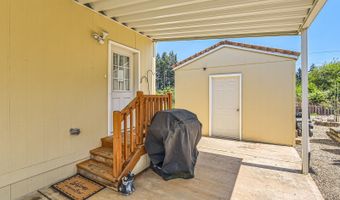 18248 S THERESA Ln, Oregon City, OR 97045