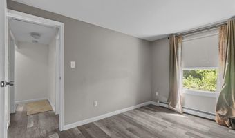 55 Homer St B, Newport, RI 02840