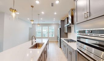 2732 Hunter Woods Dr, Apex, NC 27502