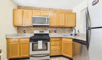 33 STEPHANIE Dr, Bear, DE 19701