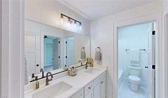 108 Sprucewood Ct, Archdale, NC 27263