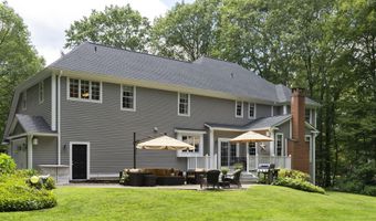 134 Kingswood Dr, Avon, CT 06001